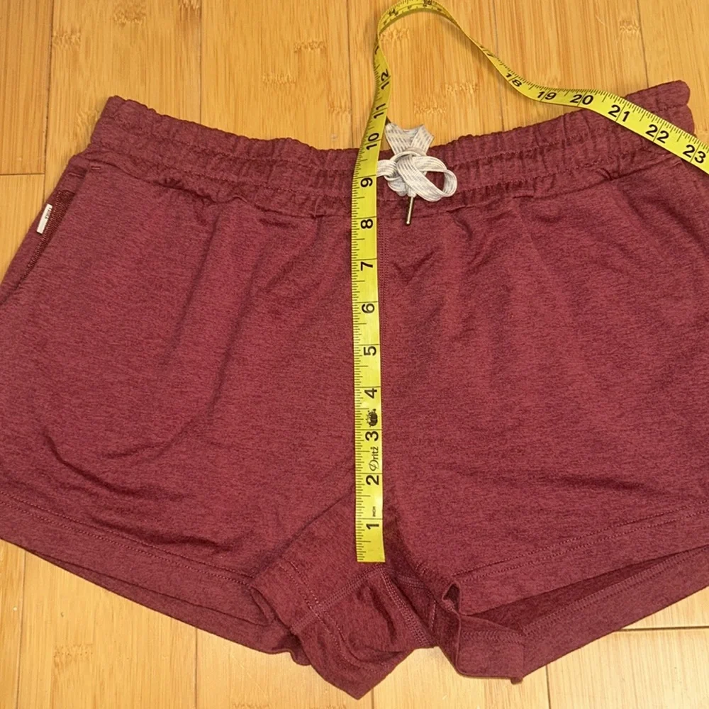 Vuori Women's Pink Halo Shorts NWOT